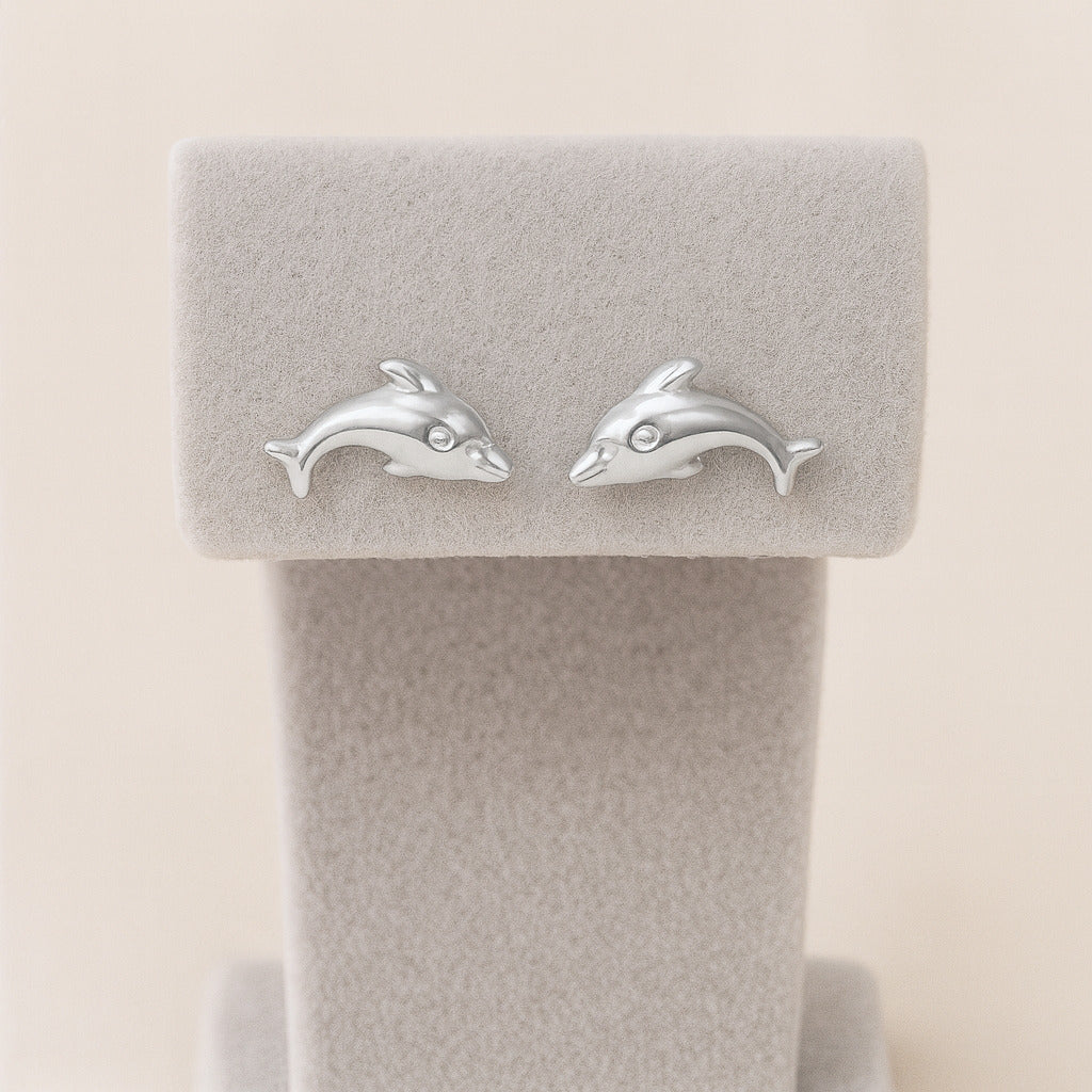 Whale Stud
