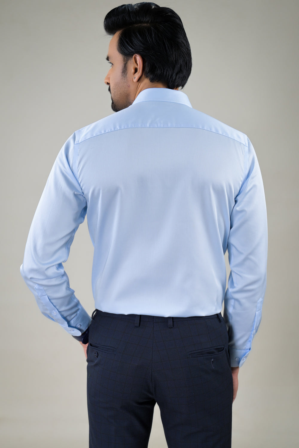 Park Avenue Solid Mens Formal Shirt