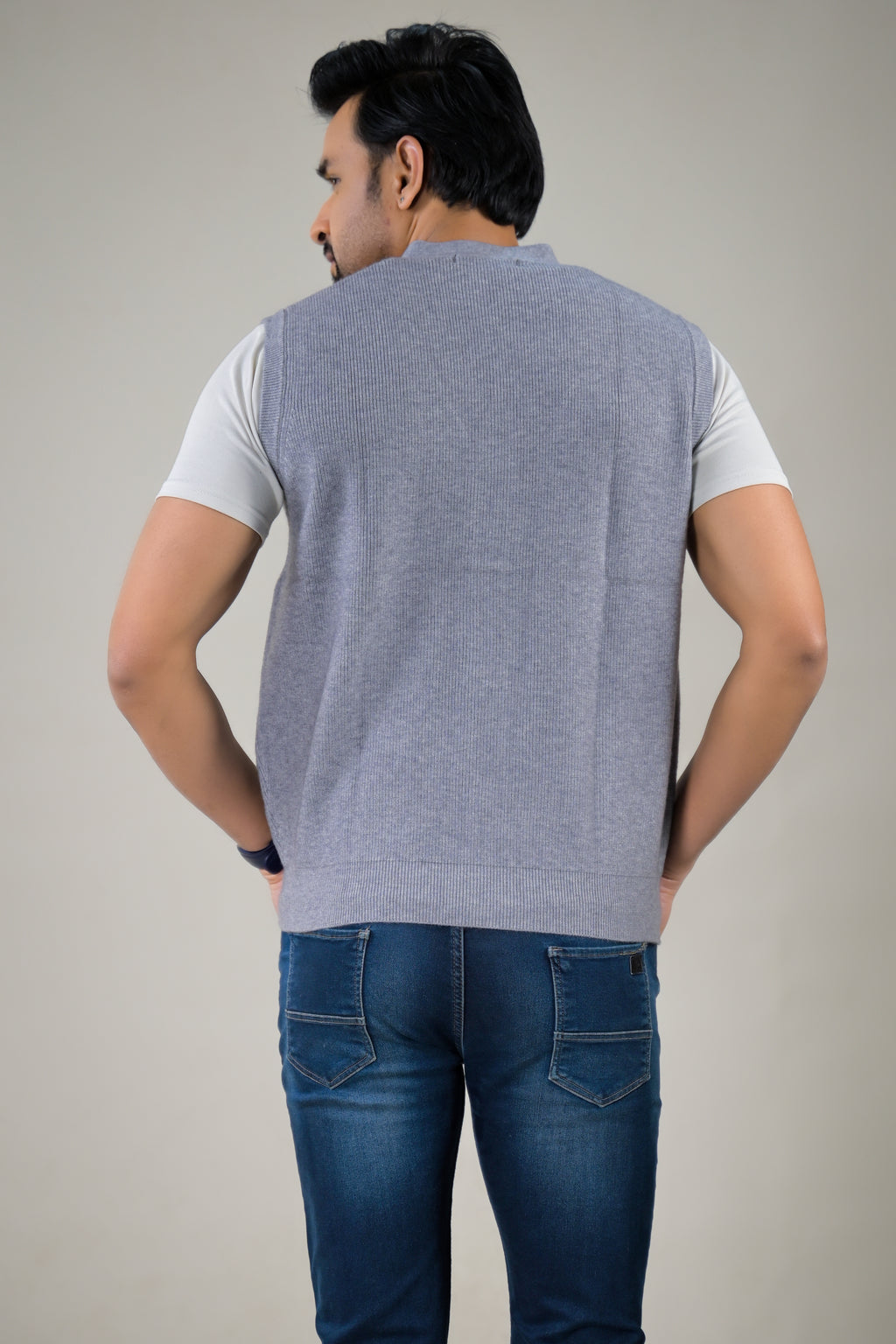 Soul Armor Men's Sleeveless V-Neck Cardigan Vest Classic Knit Button-Down Sweater Vest