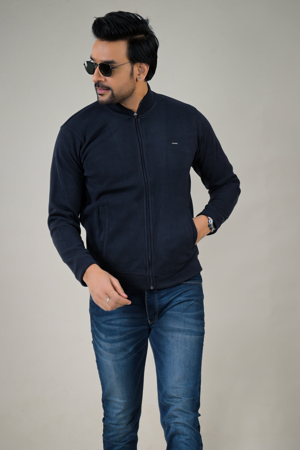 Park- Avenue Men's Stand Collar Zip-Up Sweatshirt.