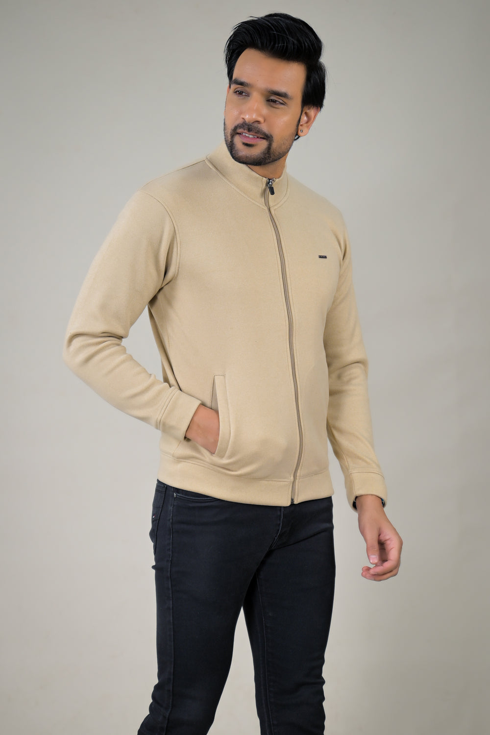 beige