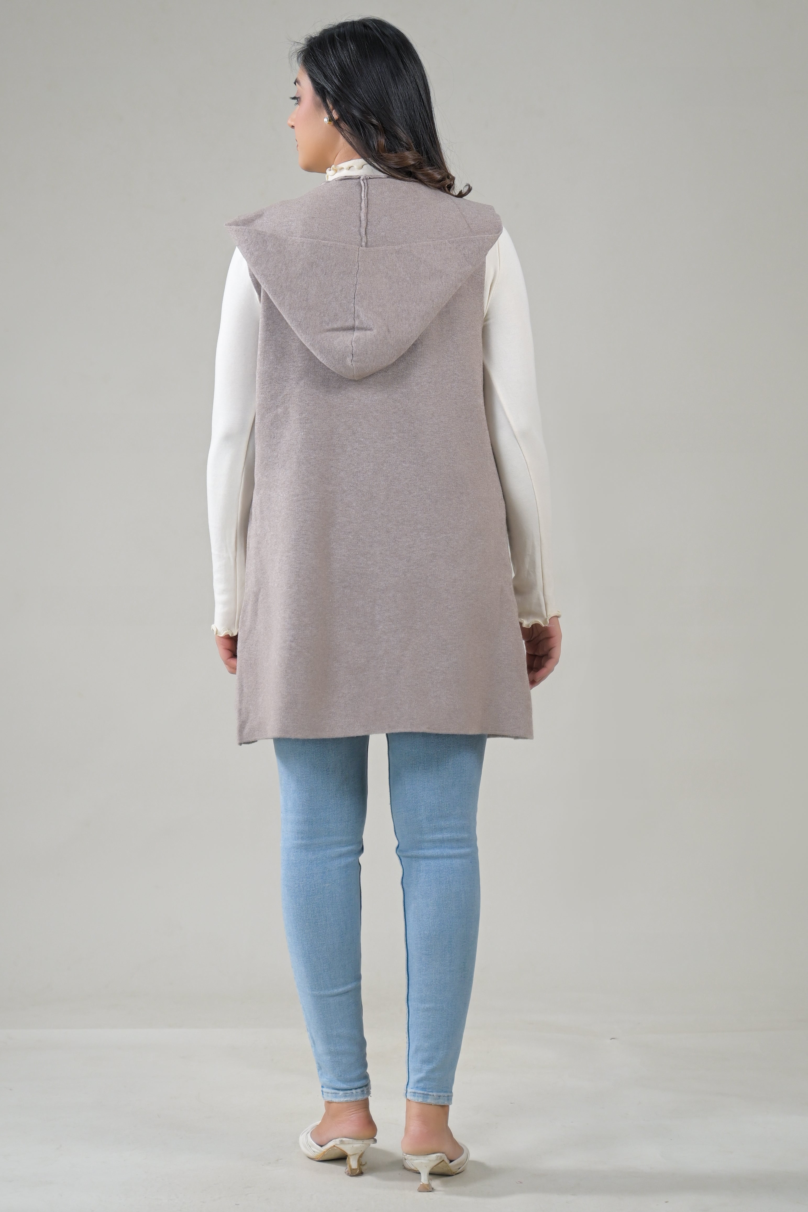 Soul Armor Solid Sleeveless Longline  with Front Pockets Winter Shrug