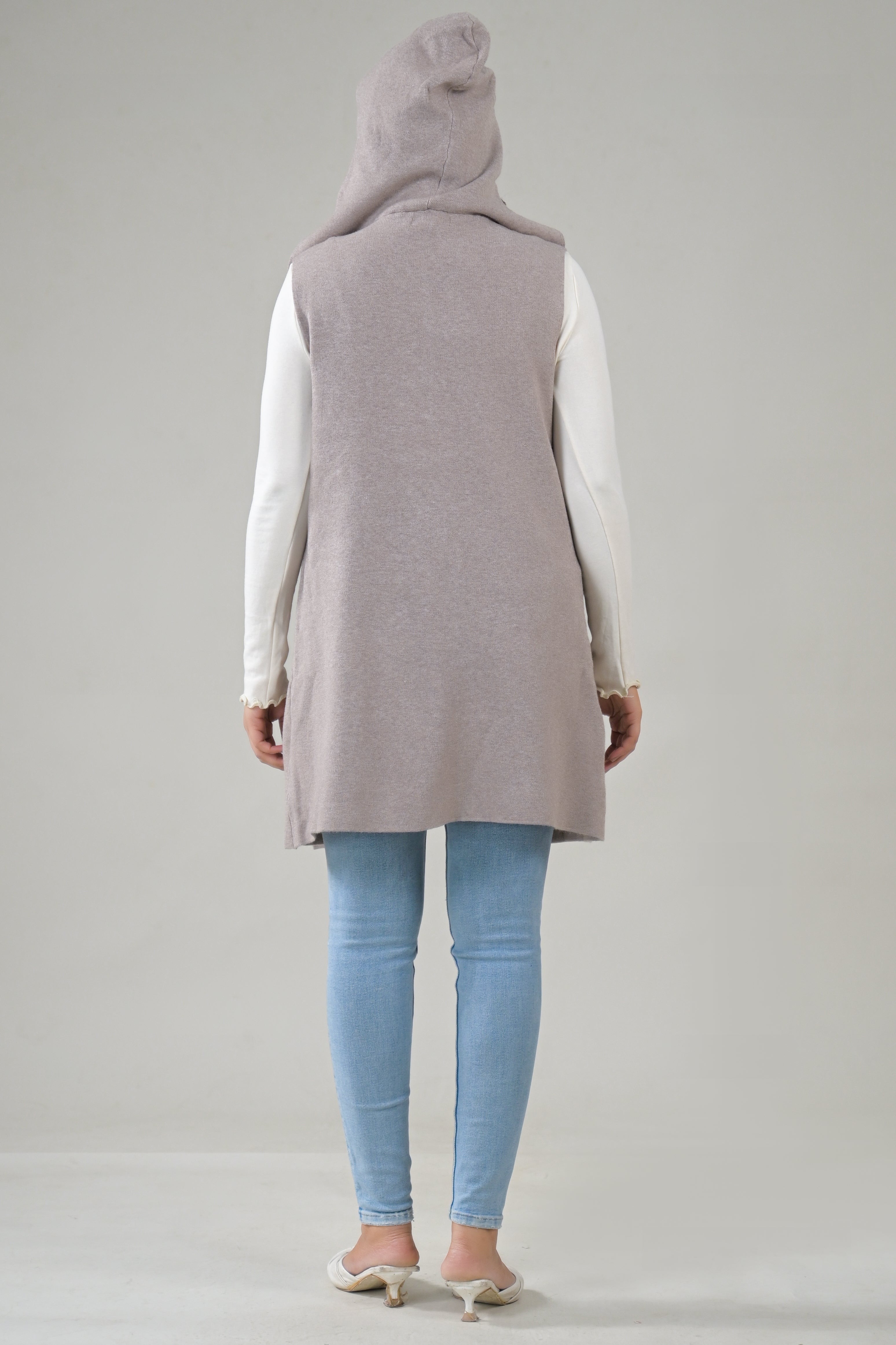 Soul Armor Solid Sleeveless Longline  with Front Pockets Winter Shrug