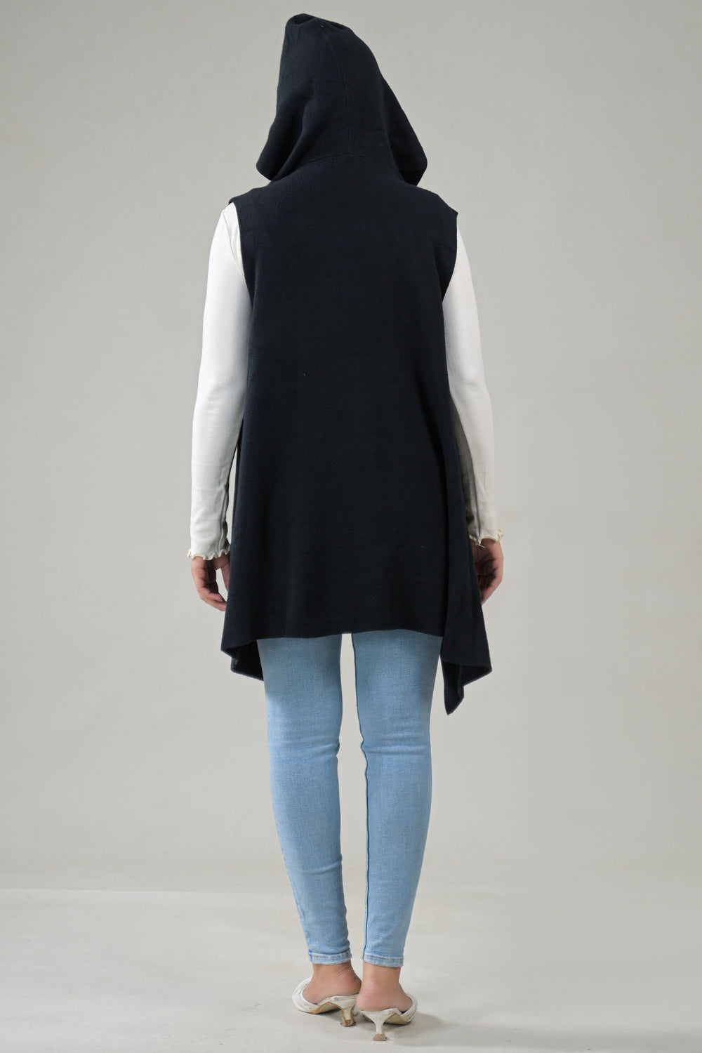 Soul Armor Solid Sleeveless Longline  with Front Pockets Winter Shrug