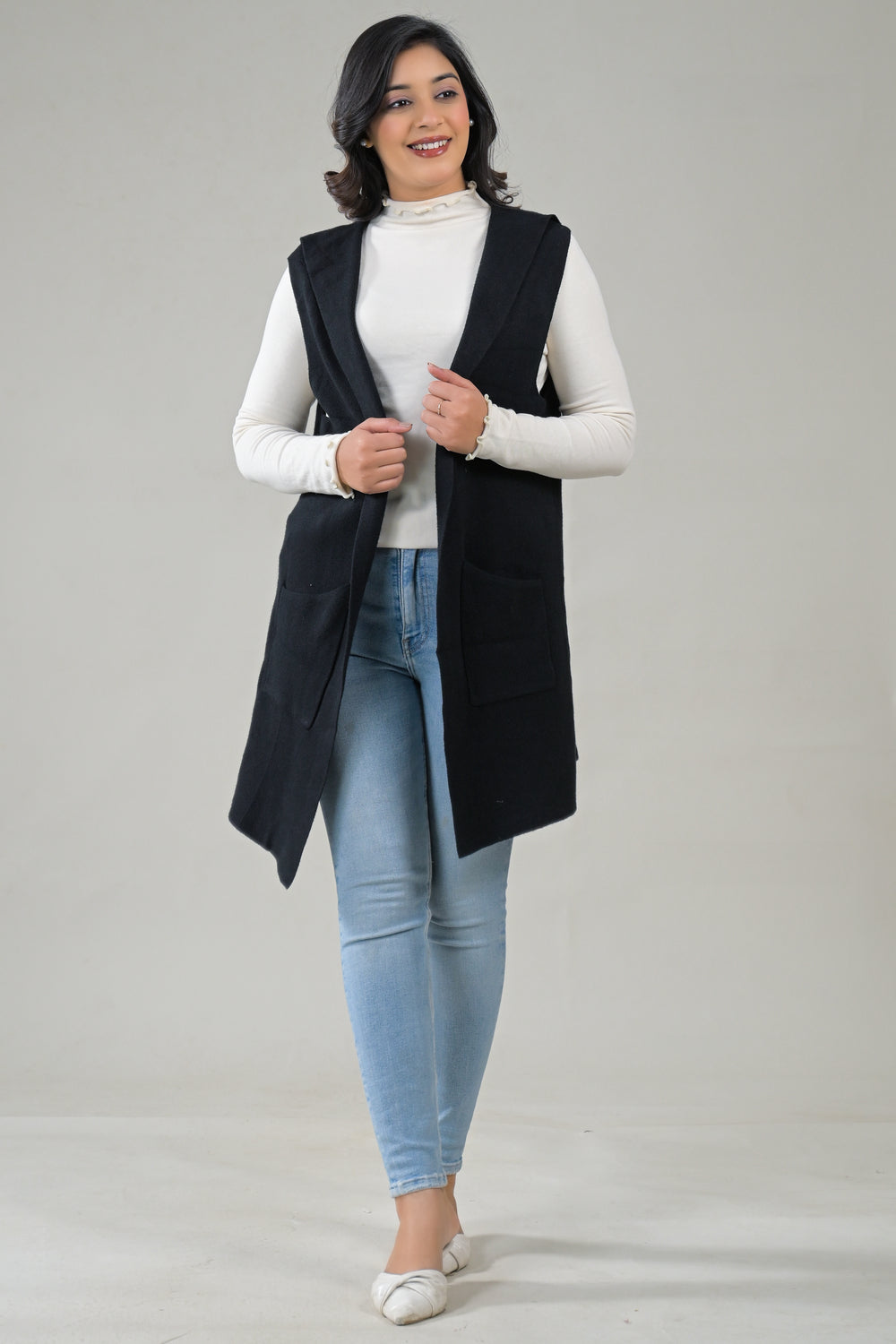 Soul Armor Solid Sleeveless Longline  with Front Pockets Winter Shrug