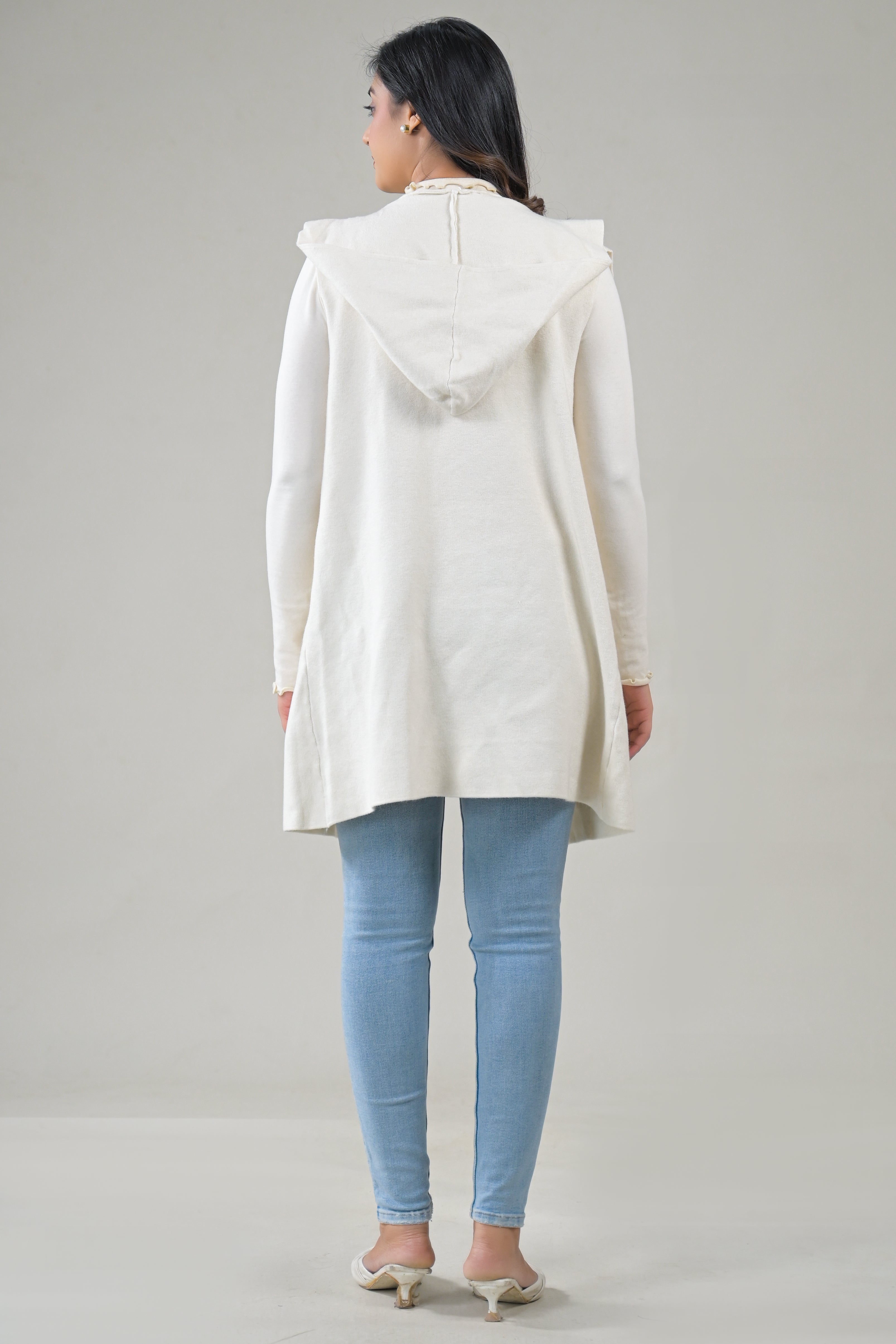 Soul Armor Solid Sleeveless Longline  with Front Pockets Winter Shrug