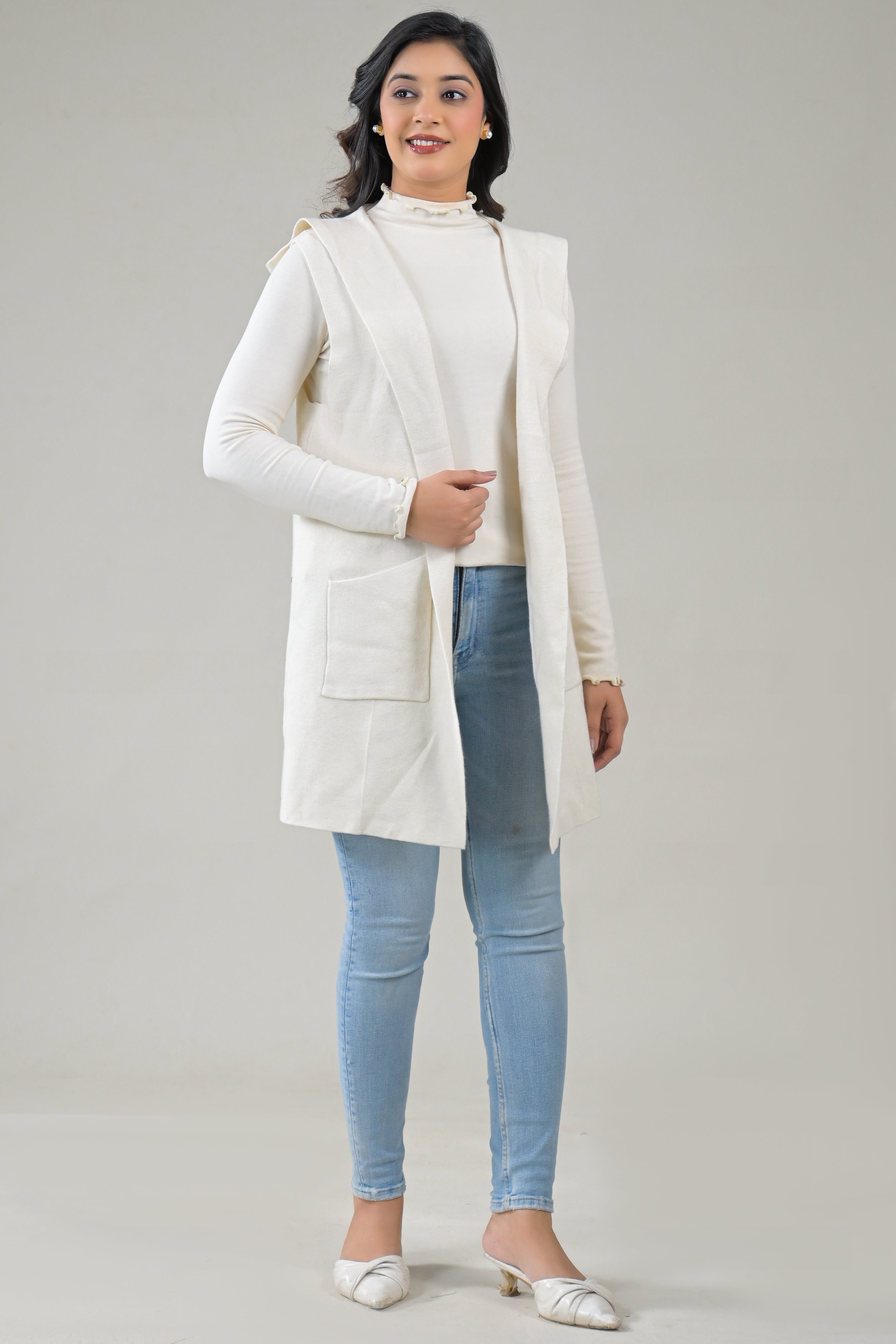 Soul Armor Solid Sleeveless Longline  with Front Pockets Winter Shrug