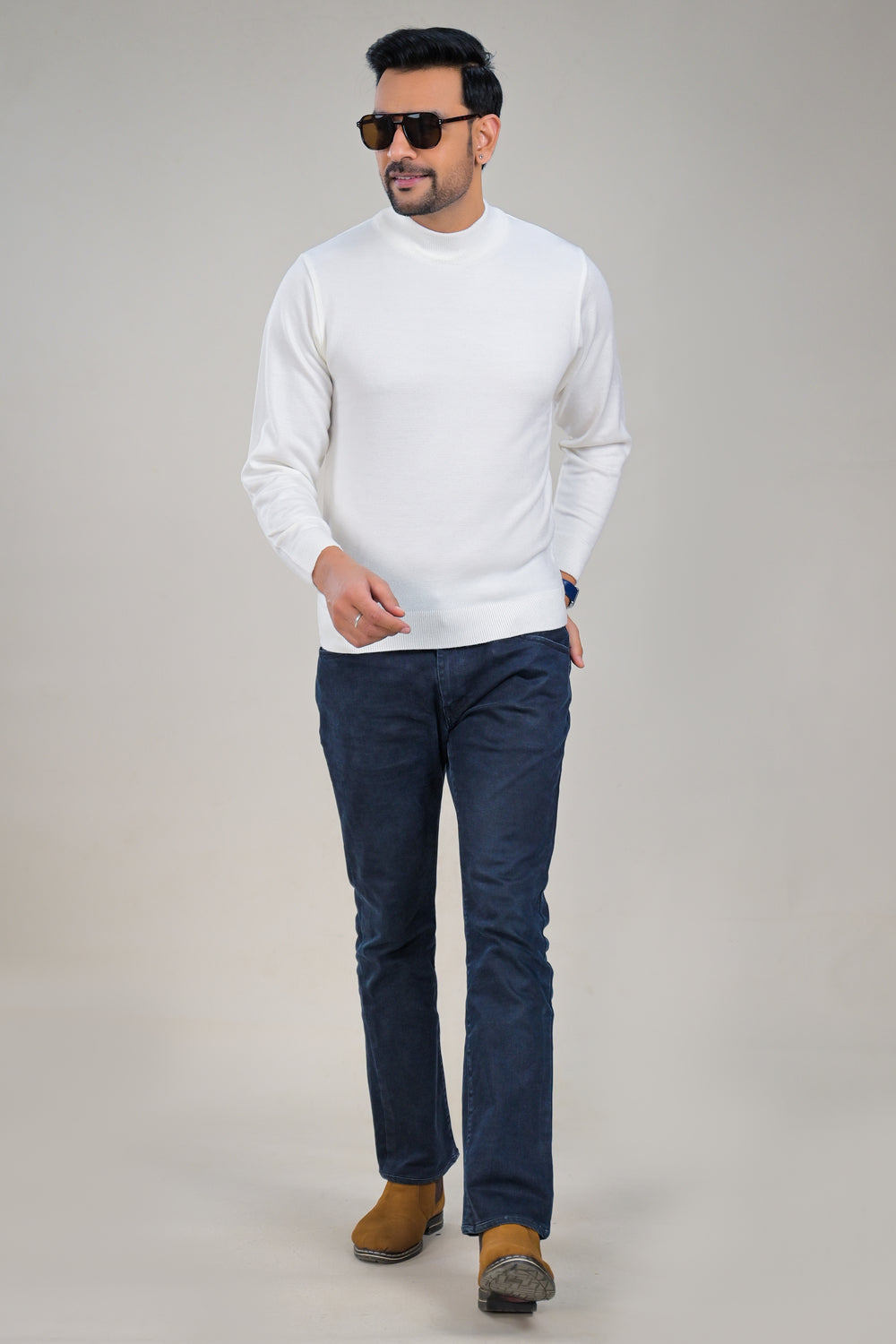 Elevate Classic Solid Turtle Neck Knit Mens Sweater