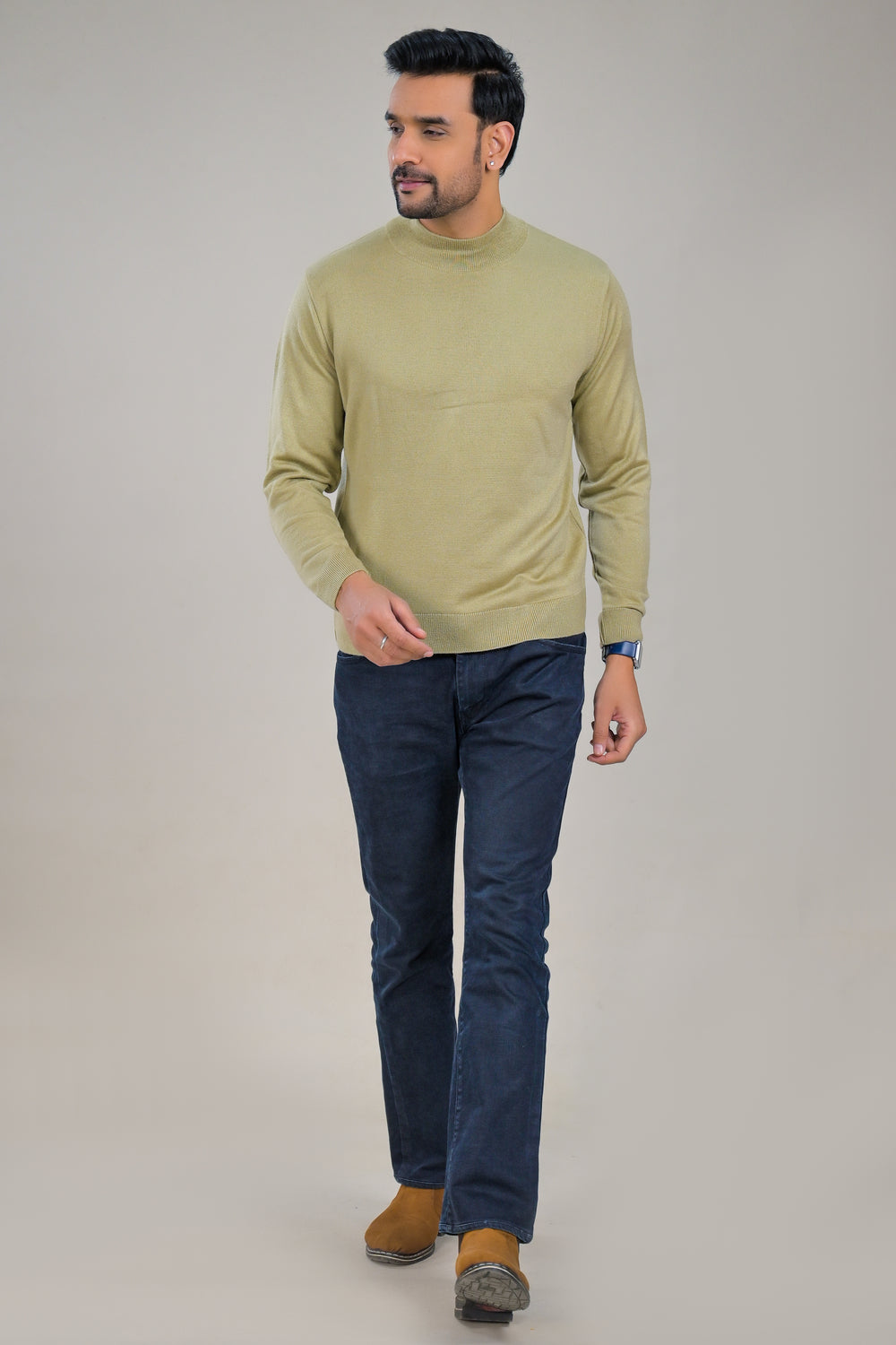 Elevate Classic Solid Turtle Neck Knit Mens Sweater