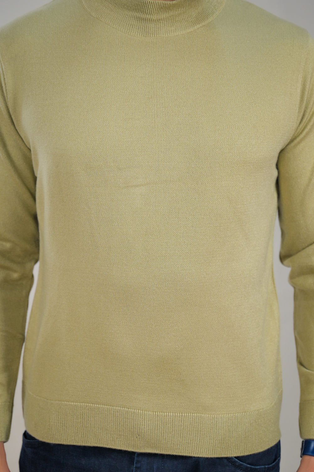 Elevate Classic Solid Turtle Neck Knit Mens Sweater