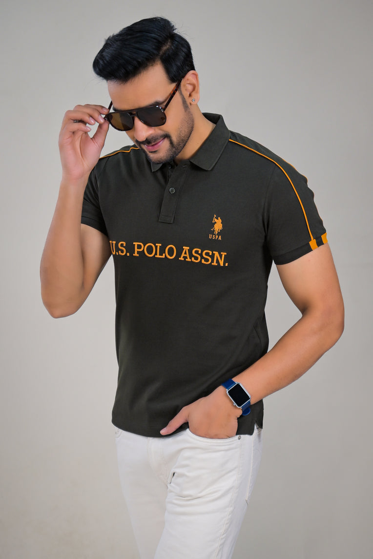 US Polo Mens Textured Logo Print Polo t-shirt