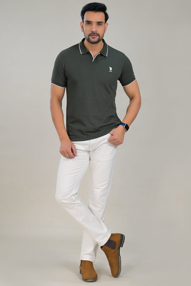 US Polo Mens Textured Knit Polo T-Shirt with Contrast Tipping