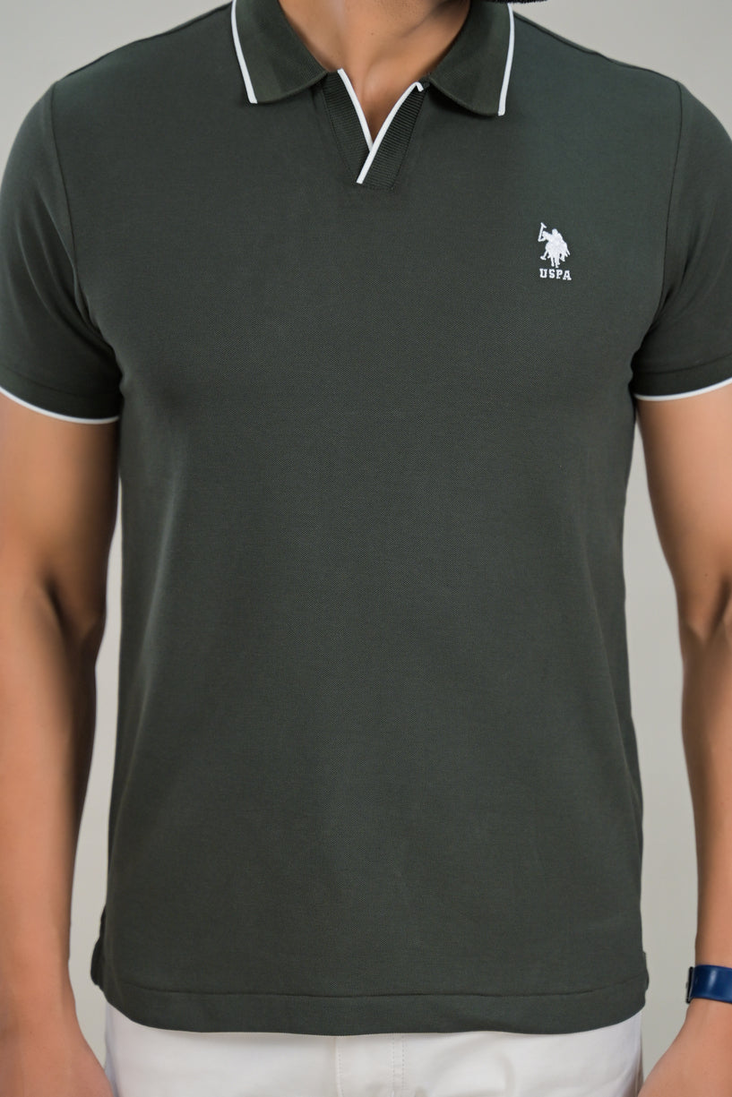 US Polo Mens Textured Knit Polo T-Shirt with Contrast Tipping