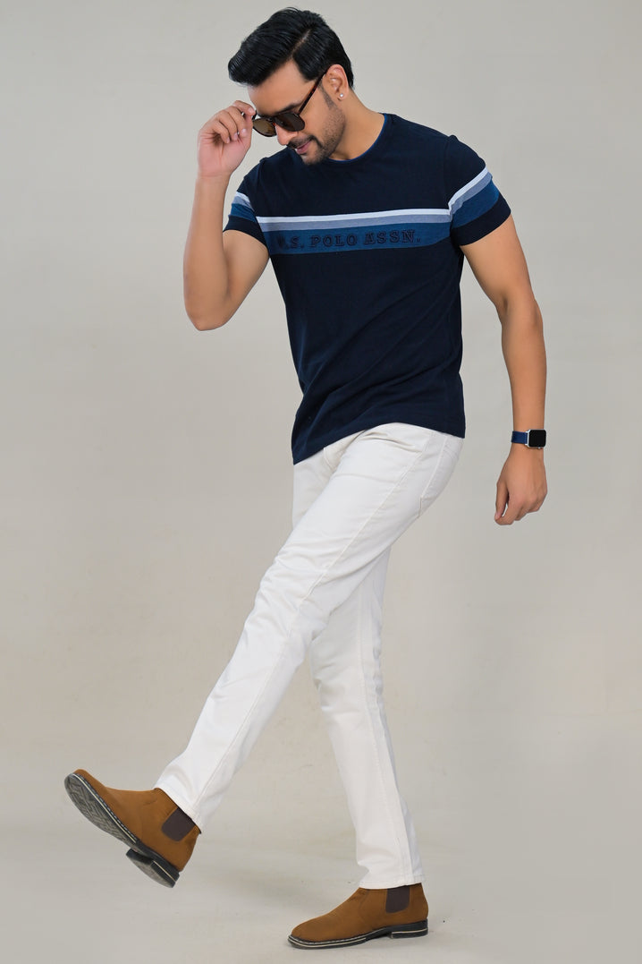 US Polo Mens Textured round Neck Contrast Chest Stripe t-shirt