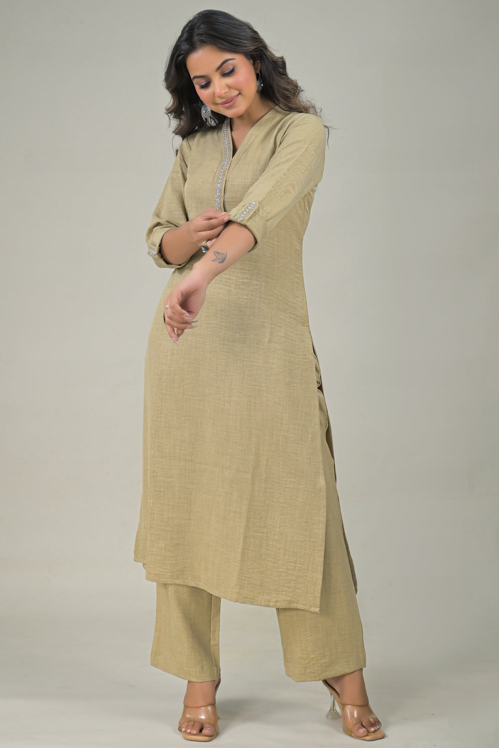Soul Armor Classic Straight Kurta Pant Set with Embroidered Neck
