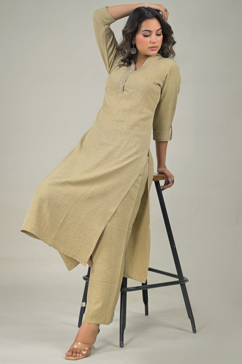 Soul Armor Classic Straight Kurta Pant Set with Embroidered Neck