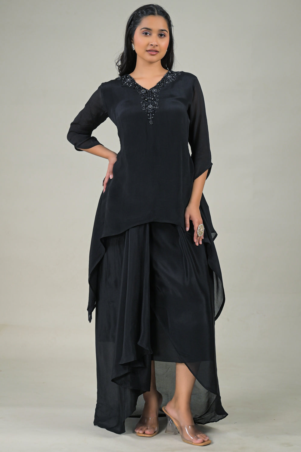 Soul Armor Elegant Solid Asymmetric Kurta Co-Ord Set