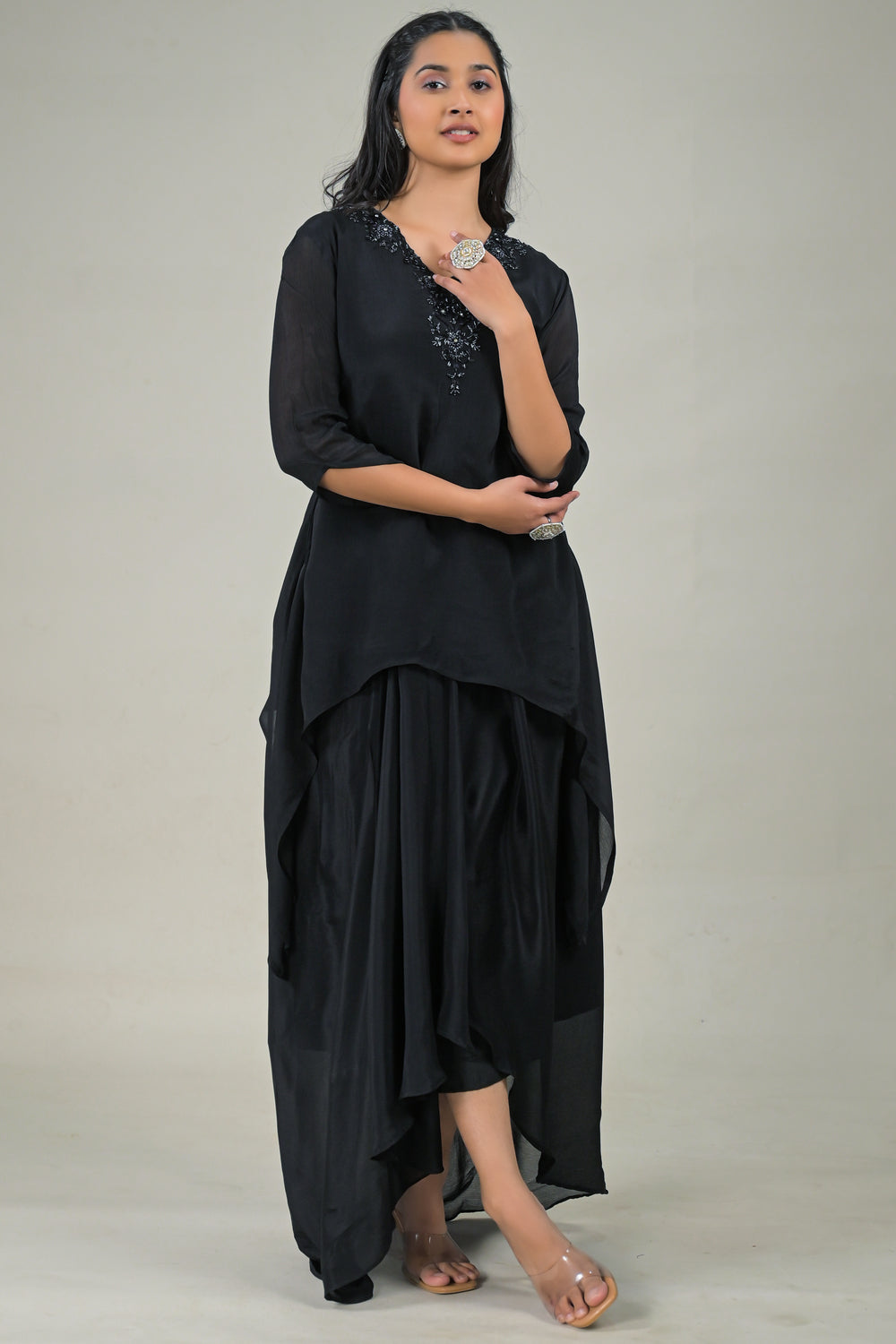 Soul Armor Elegant Solid Asymmetric Kurta Co-Ord Set