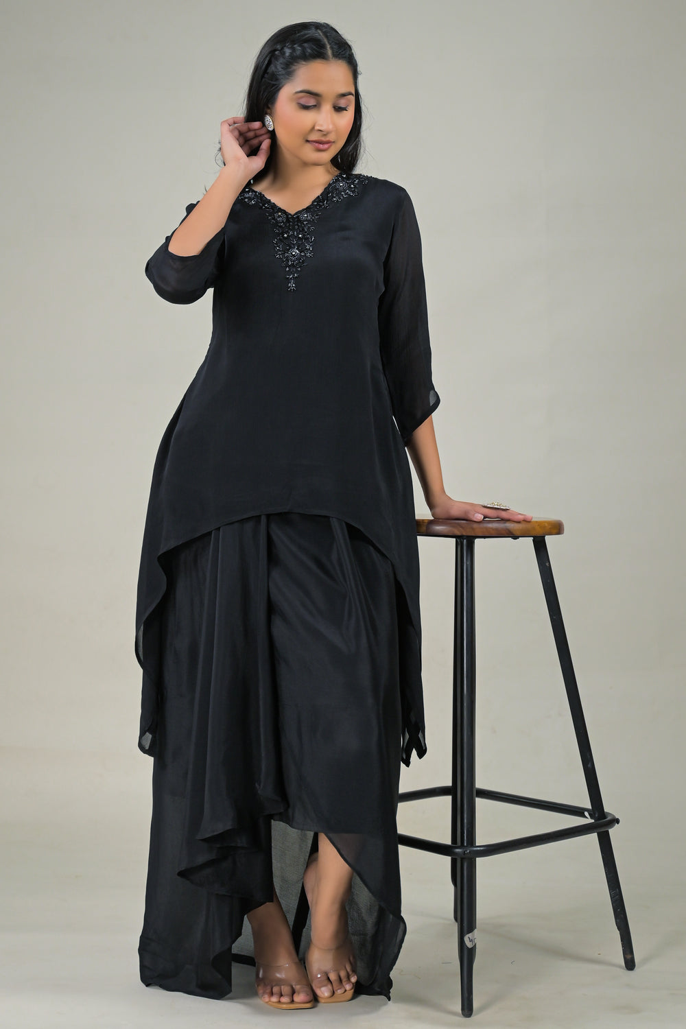 Soul Armor Elegant Solid Asymmetric Kurta Co-Ord Set