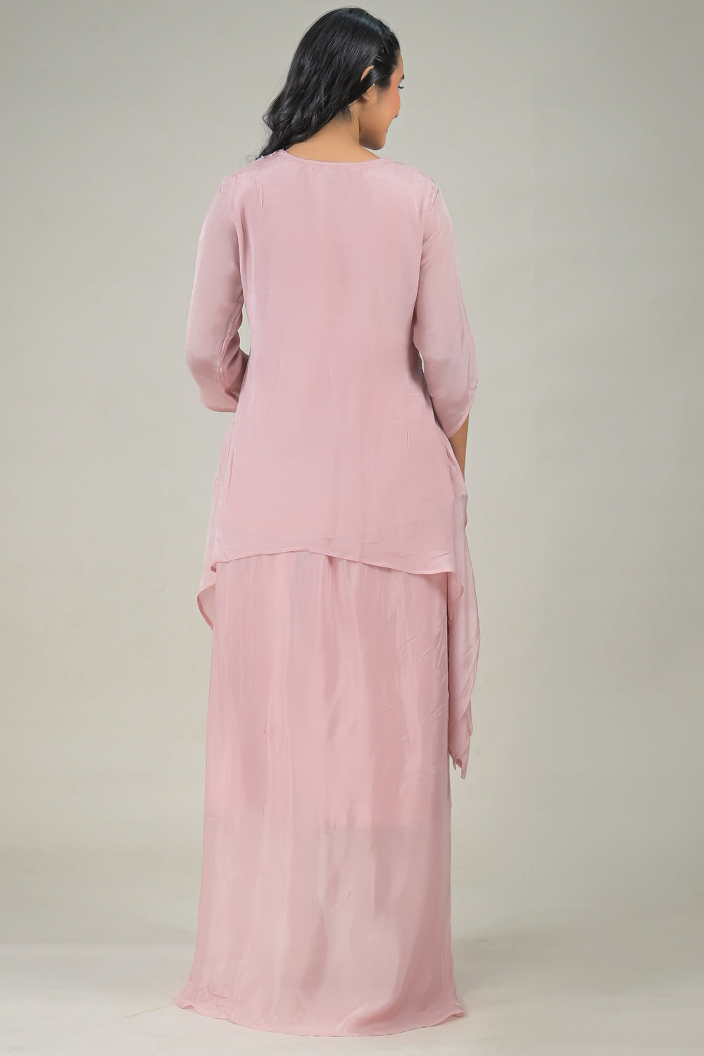 Soul Armor Elegant Solid Asymmetric Kurta Co-Ord Set