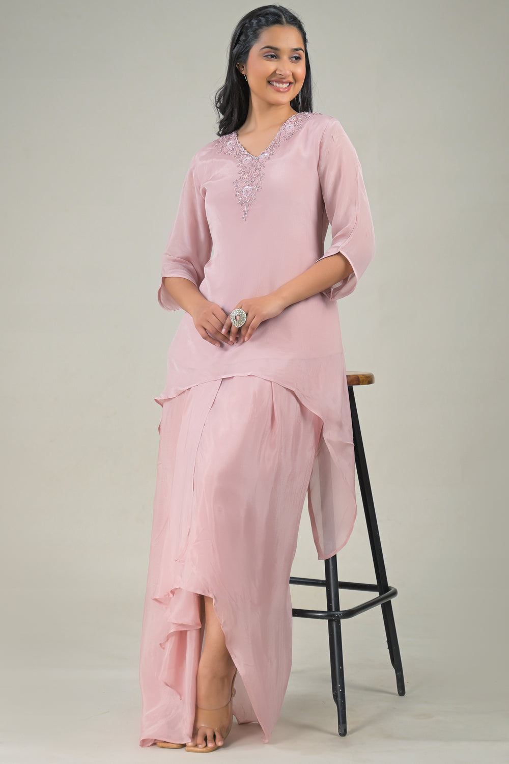 Soul Armor Elegant Solid Asymmetric Kurta Co-Ord Set