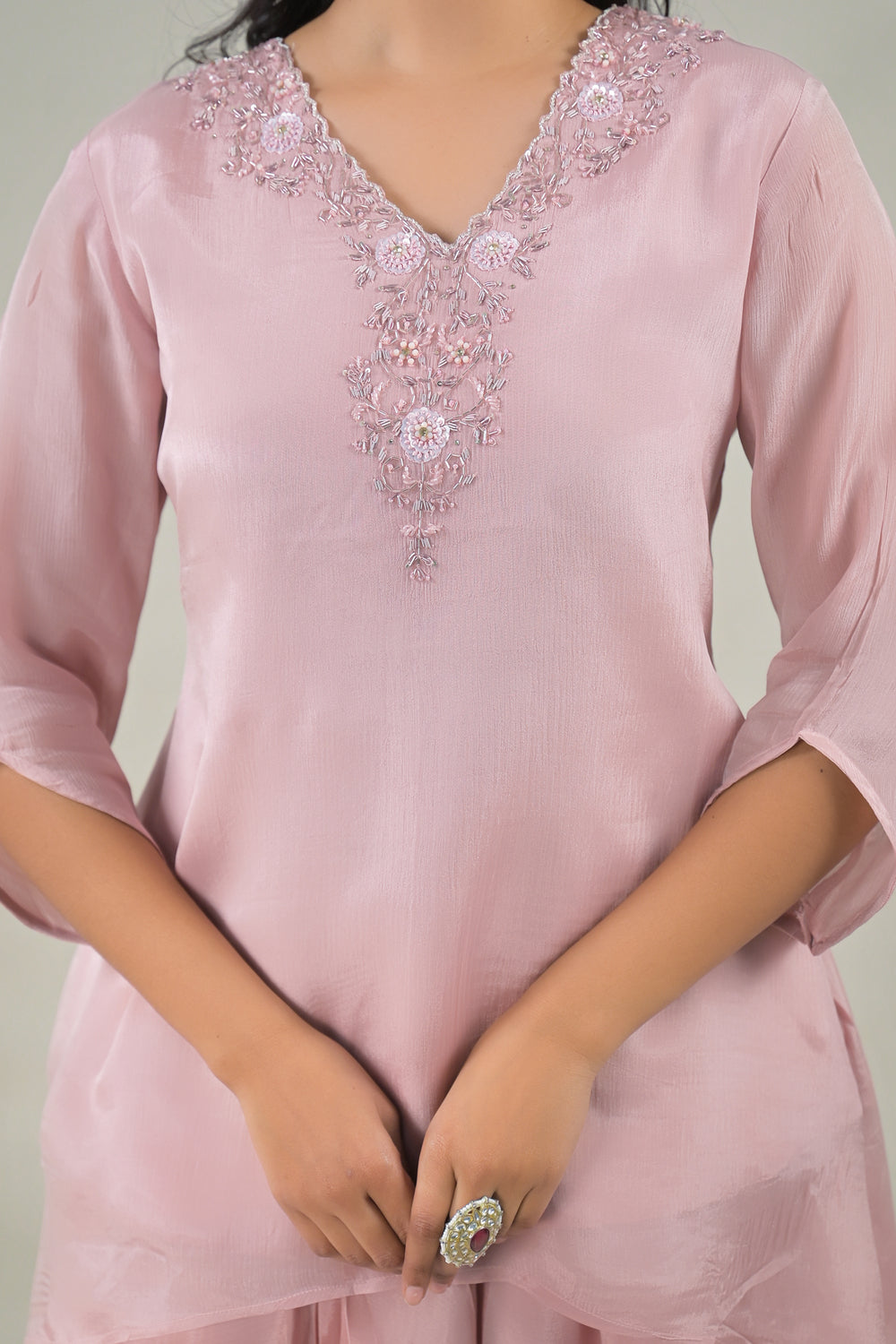 Soul Armor Elegant Solid Asymmetric Kurta Co-Ord Set