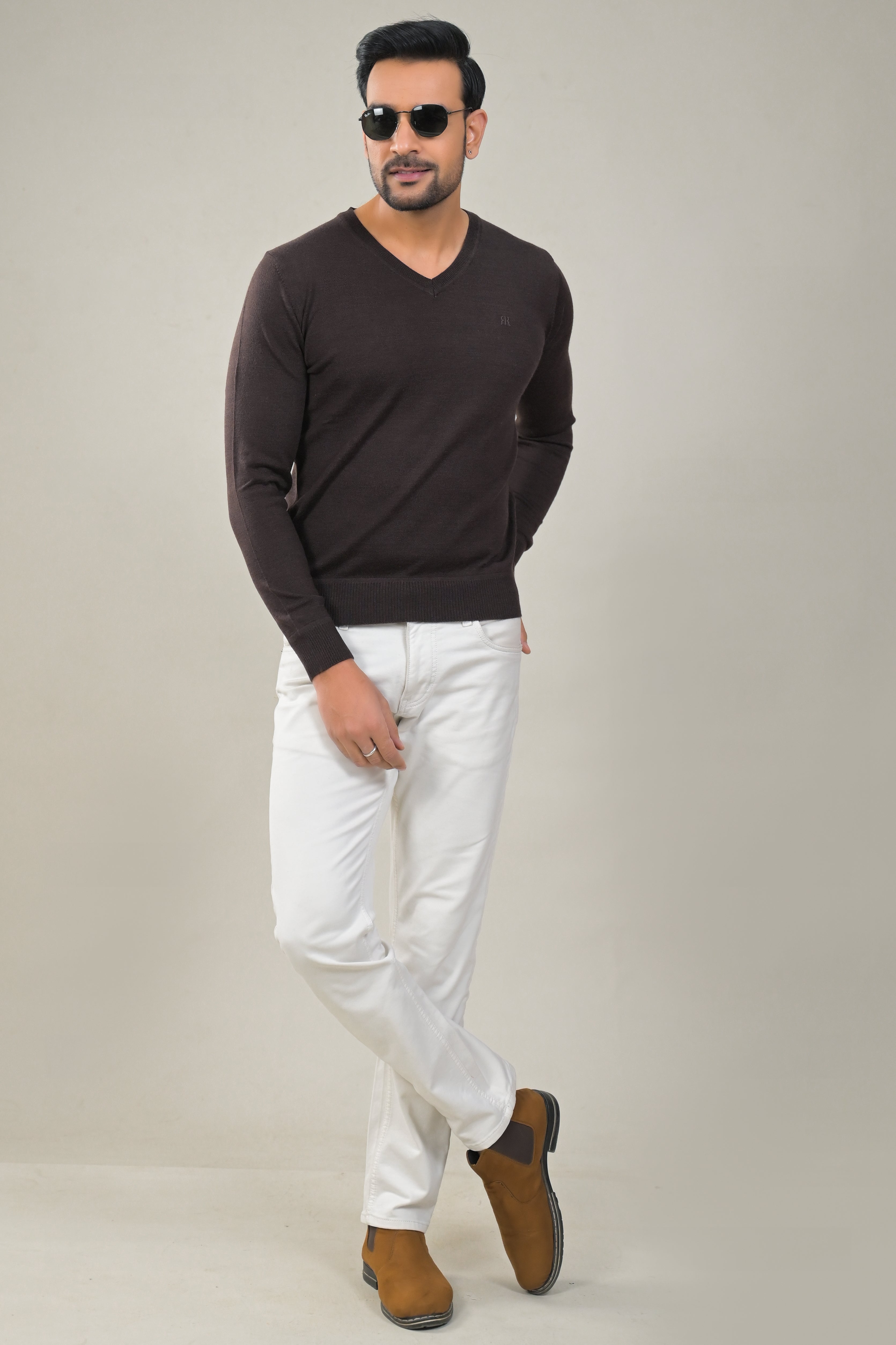 Raymond Solid V-Neck Knit Pullover Sweater