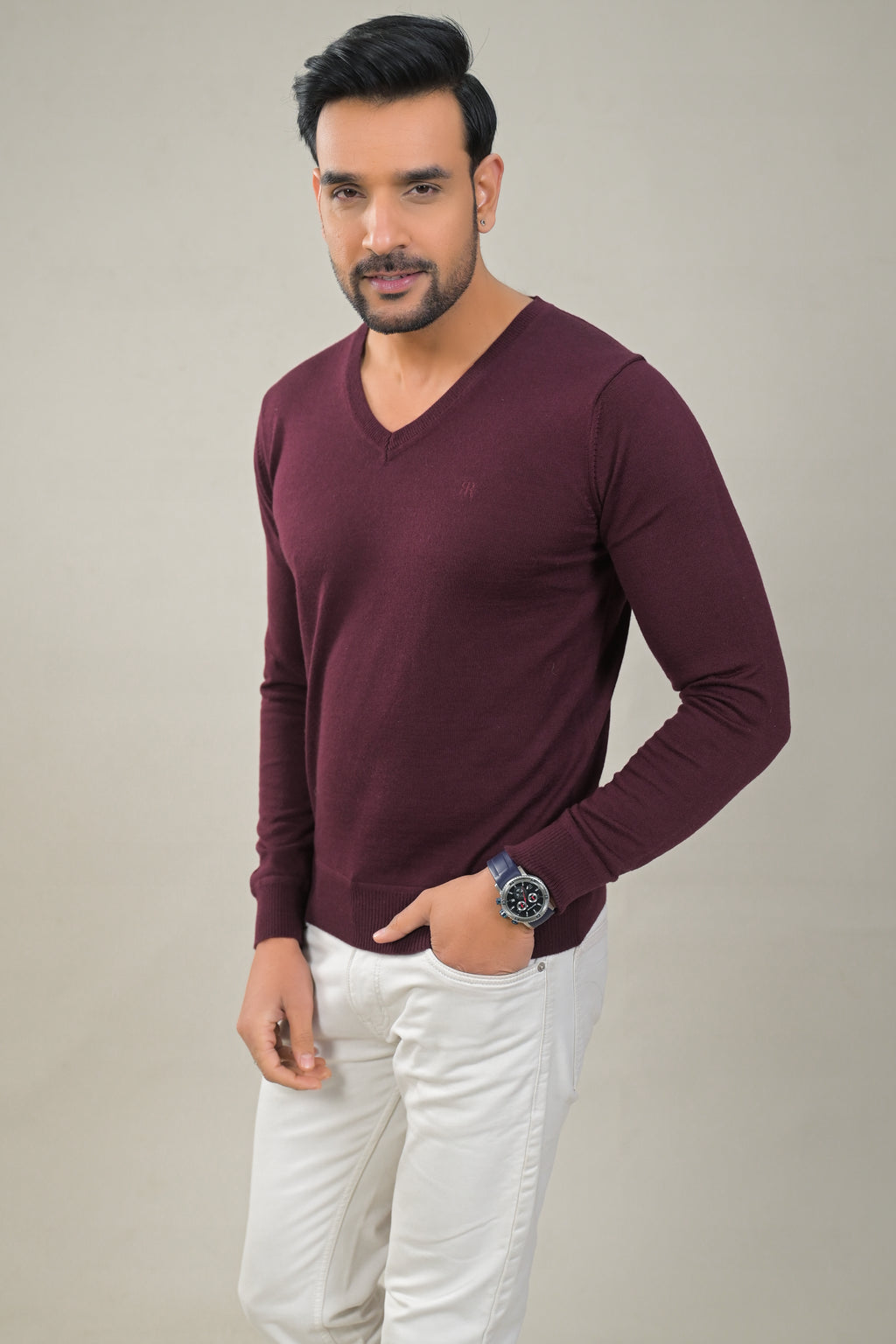 Raymond Solid V-Neck Knit Pullover Sweater