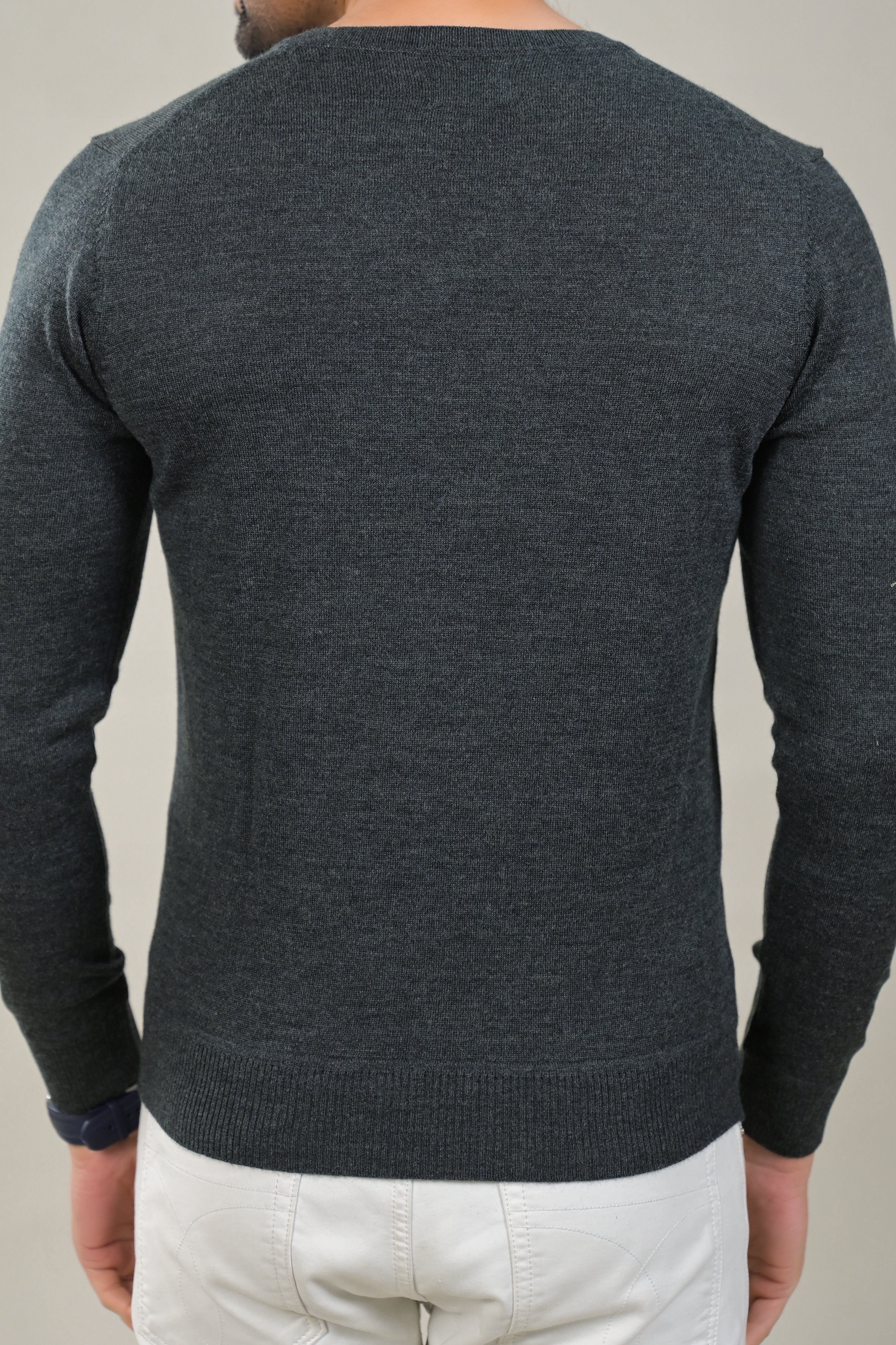 Raymond Solid V-Neck Knit Pullover Sweater