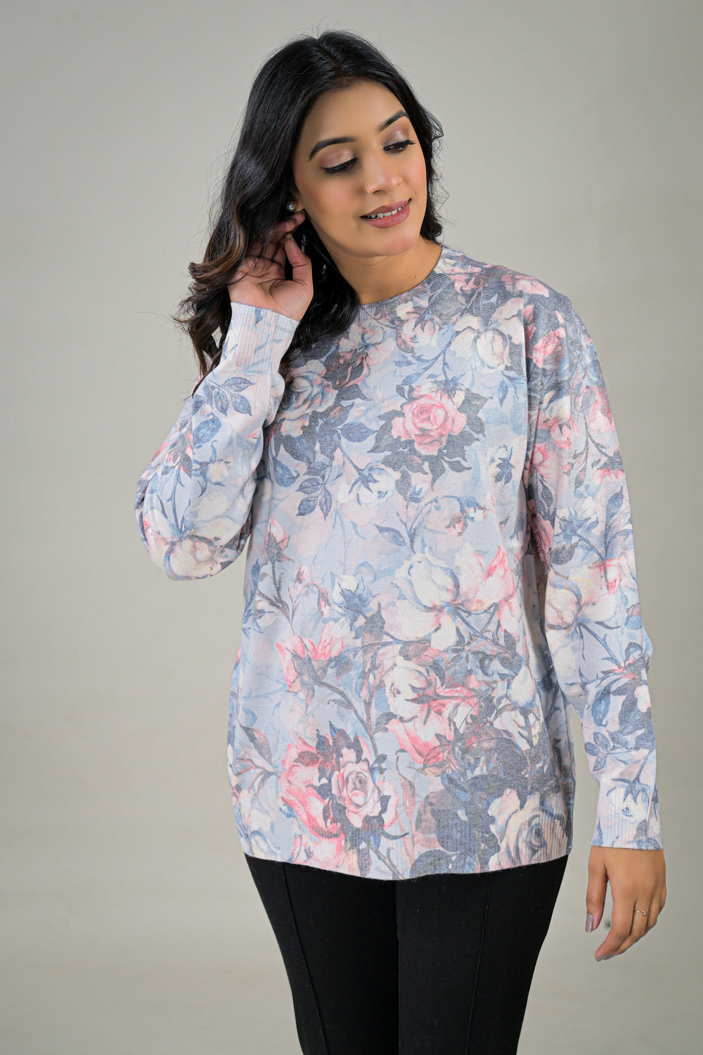 Soul Armor Stylish Floral Printed Winter Wear Ladies Top