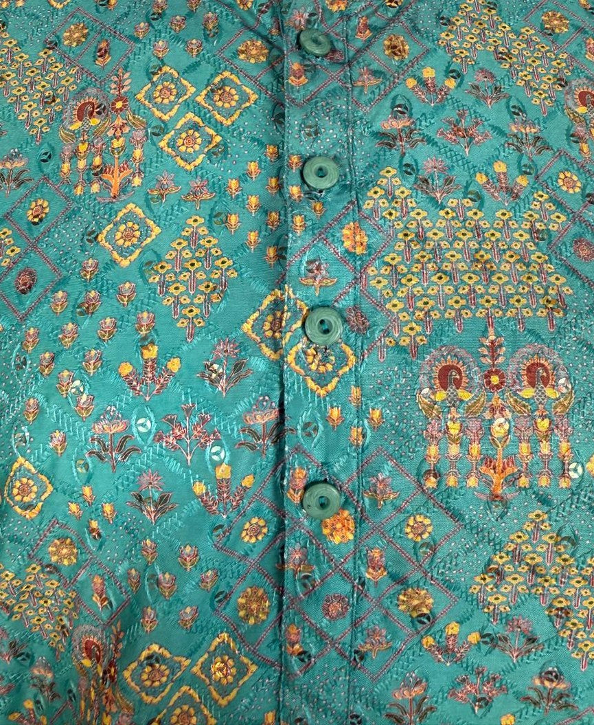 Soul Armor Mens Regal Ethnic Medallion Kurta Set