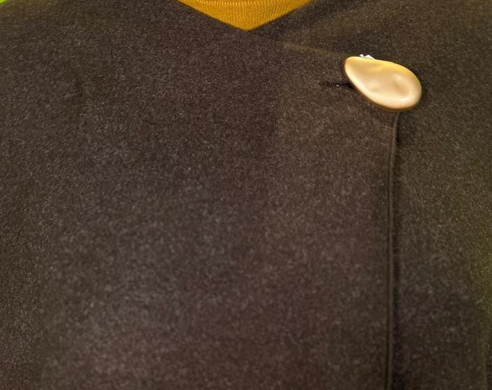 Soul Armor Women’s Solid Cape Style Winter Poncho Top