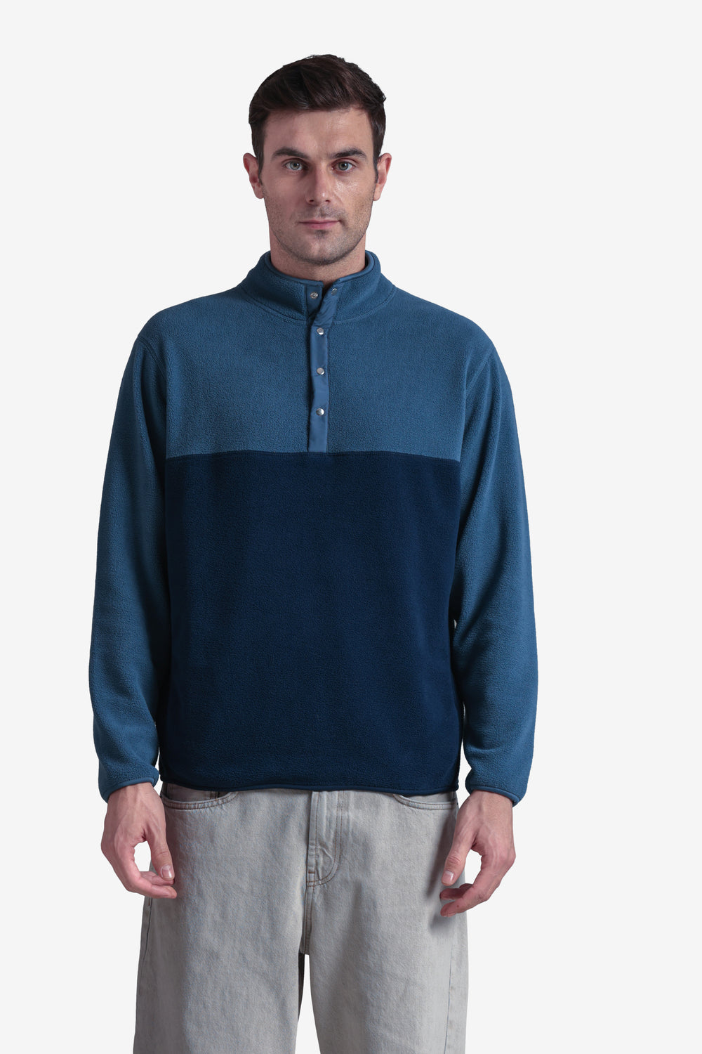 On-vers Two-Tone Cozy Half Button Fleece Sweatshirt